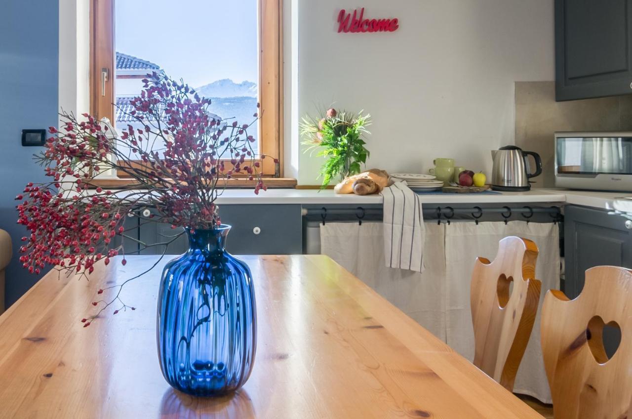 Villa Recla Ronzone Eksteriør bilde